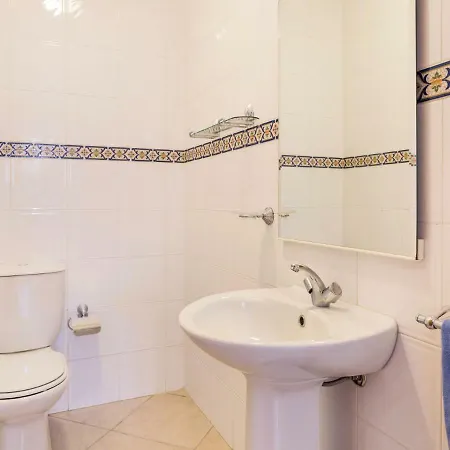 Tatil Evi Manta Rota 450m From The By Interhome *